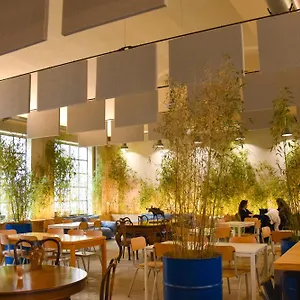 Хостел Bovisa Urban Garden, Милан